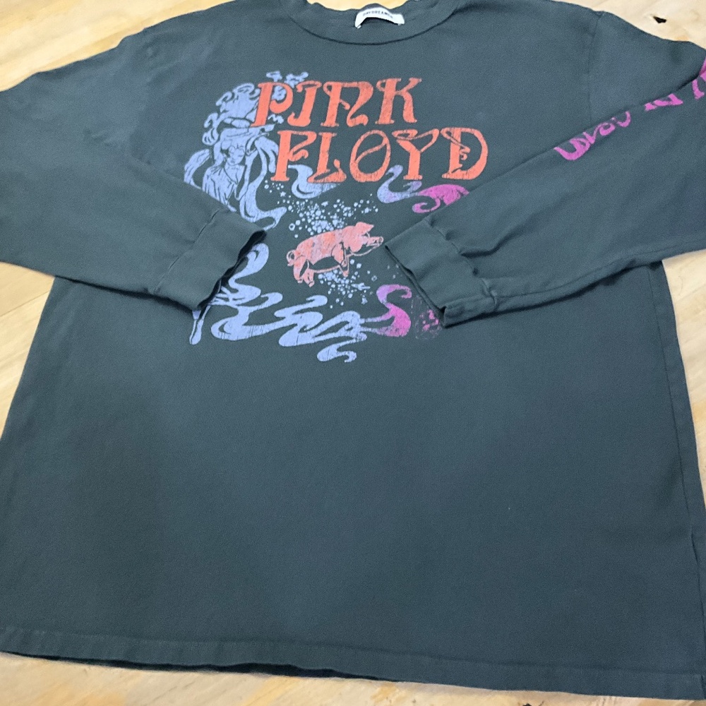 DAYDREAMER PINK FLOYD LONG SLEEVE TEE
